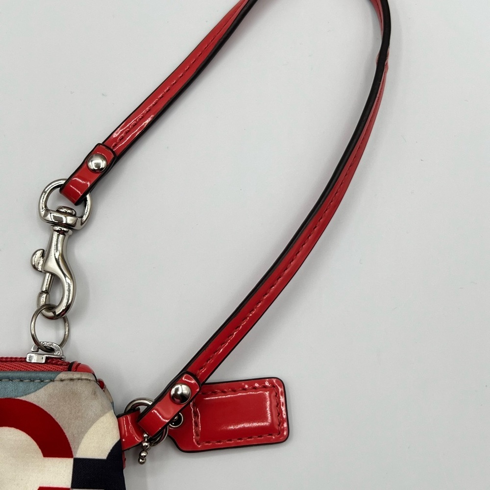 Coach Pop Art Multicolored Signature Circle Print Wristlet - Red Trim - Picture 8 of 15